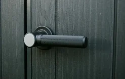 Medium Sheds><noscript><img width=