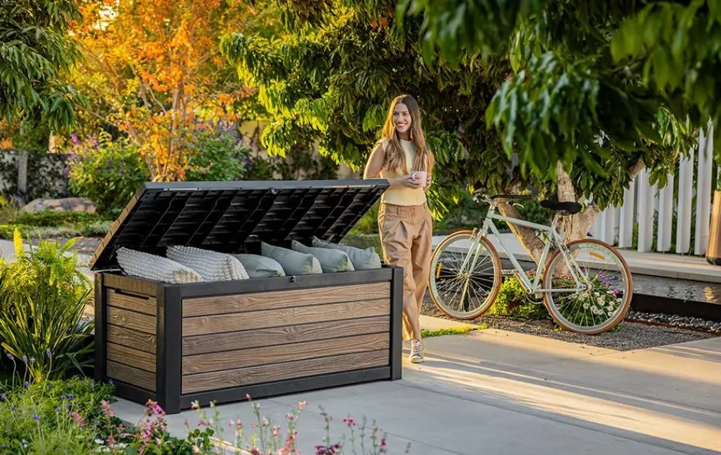 Large Deck Boxes>Keter Signature 165 Gallon Deck Box - Walnut Brown