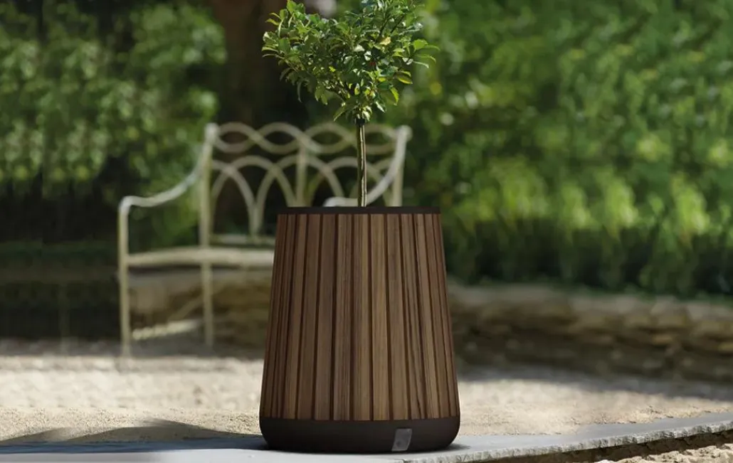 Planters>Keter Signature Conical Planter - Rosewood Brown