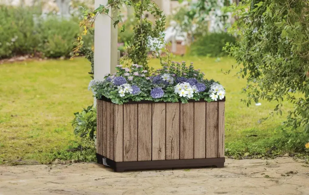 Planters>Keter Signature Rectangular Planter - Pine Brown