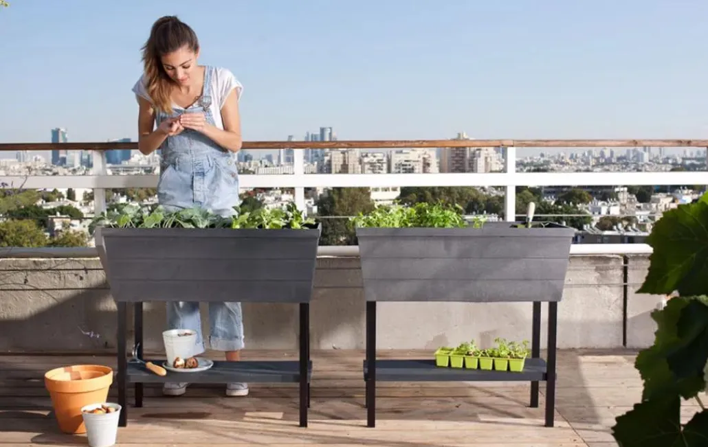 Garden Beds>Keter Urban Bloomer 12.7 Gallon Elevated Garden Bed - Graphite